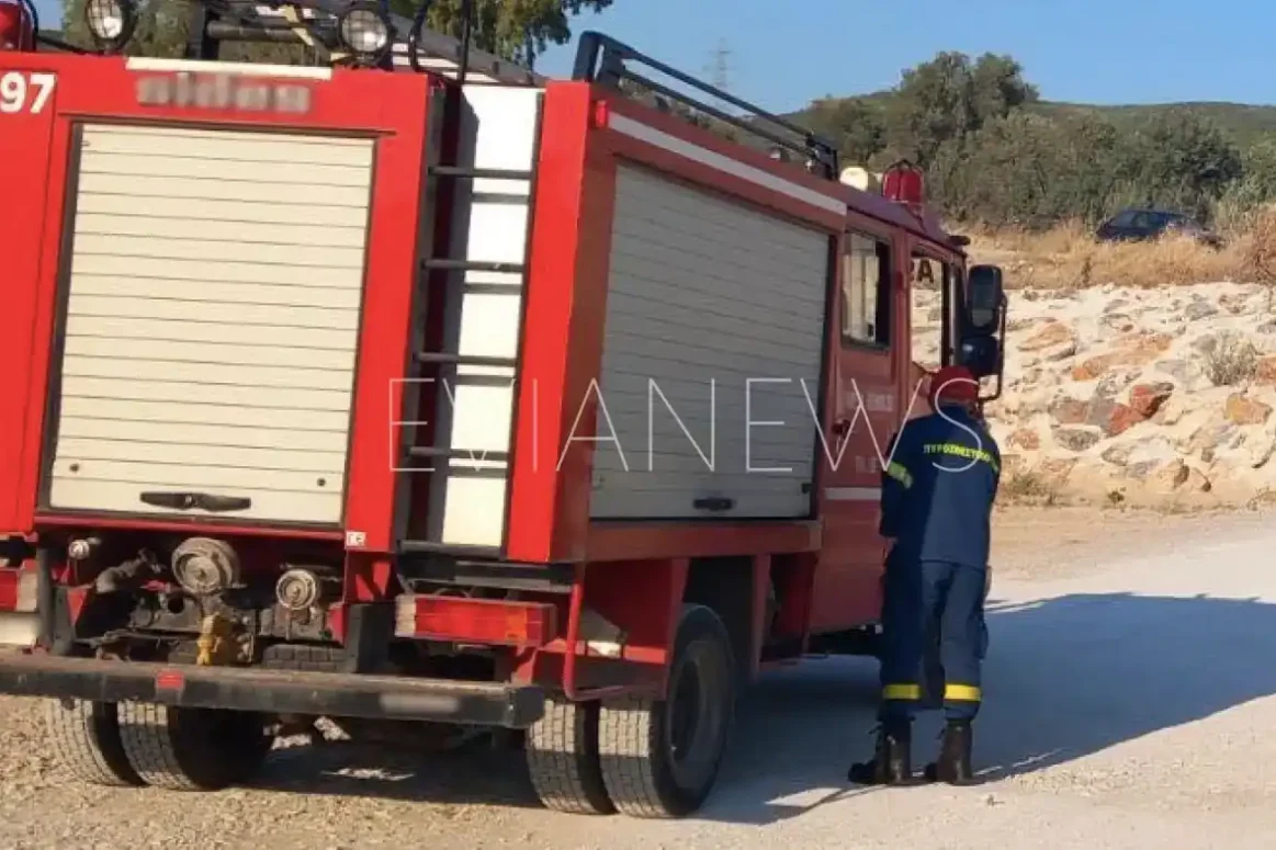 Άμεση επέμβαση της Πυροσβεστικής και των κατοίκων απέτρεψε τα χειρότερα στην πλατεία του Αγίου Λουκά