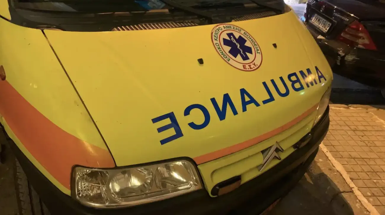 Τροχαίο δυστύχημα στο Αλιβέρι: Σε κρίσιμη κατάσταση η γυναίκα