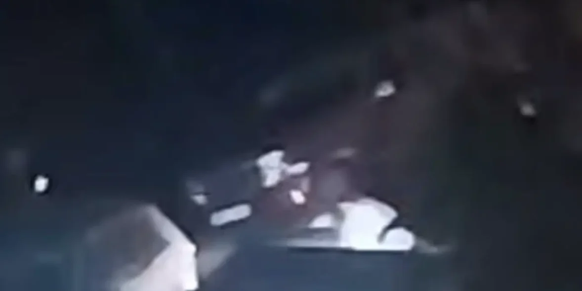 Η στιγμή που ο γκρεμός βρέθηκε μπροστά τους