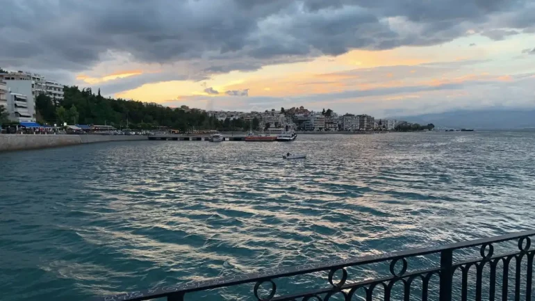 Νέα γέφυρα με 4 λωρίδες θέλουν στη Χαλκίδα
