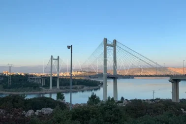Η υψηλή γέφυρα της Χαλκίδας