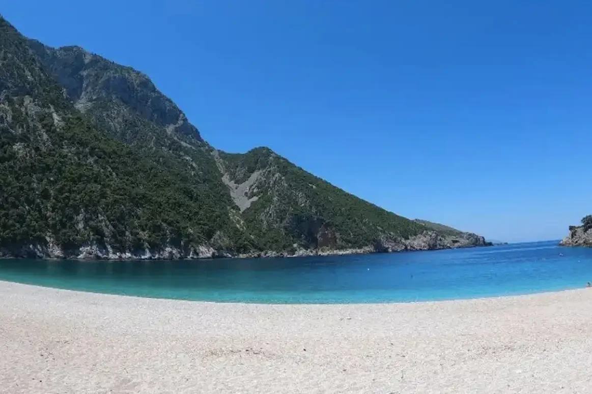 Παραλία Θαψά