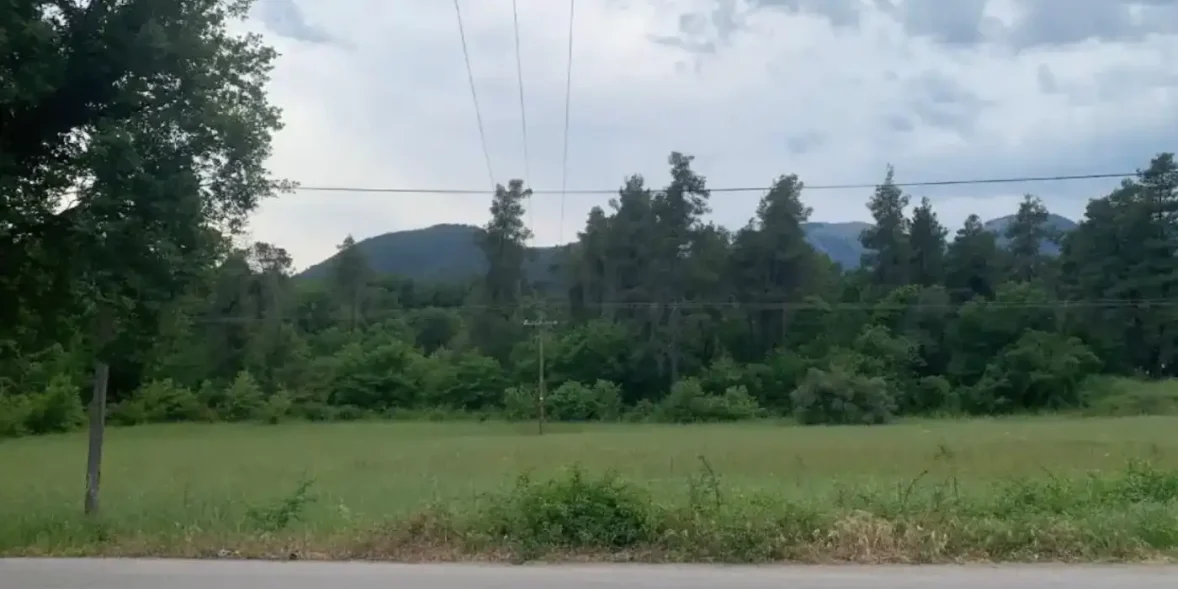 Ο δρόμος για το χωριό των θαυμάτων