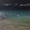 Θάλασσα το βράδυ