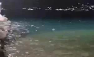 Θάλασσα το βράδυ