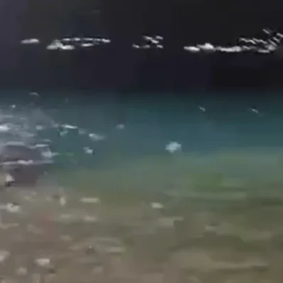 Θάλασσα το βράδυ