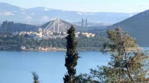 Υψηλή γέφυρα Χαλκίδας