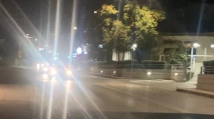 Ρίχνουν πέτρες στα αυτοκίνητα της Χαλκίδας