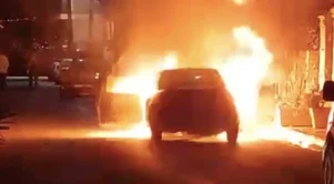 Αυτοκίνητο πήρε φωτιά στην Αμάρυνθο