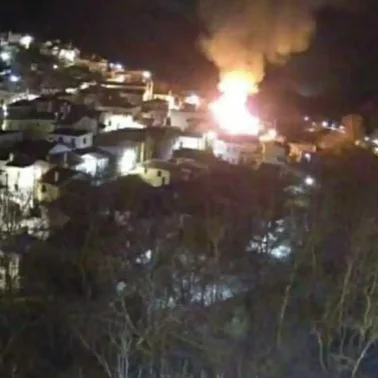 Φωτιά σε σπίτι