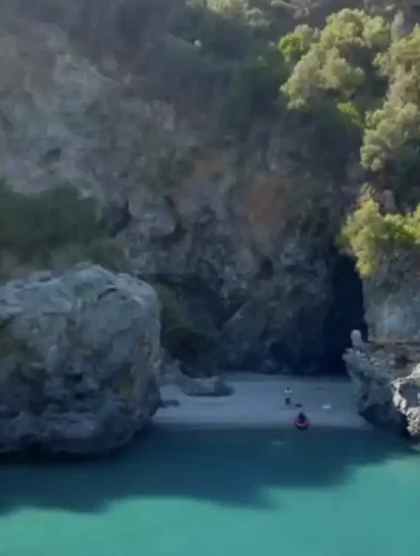 Παραλία Χιλιαδού