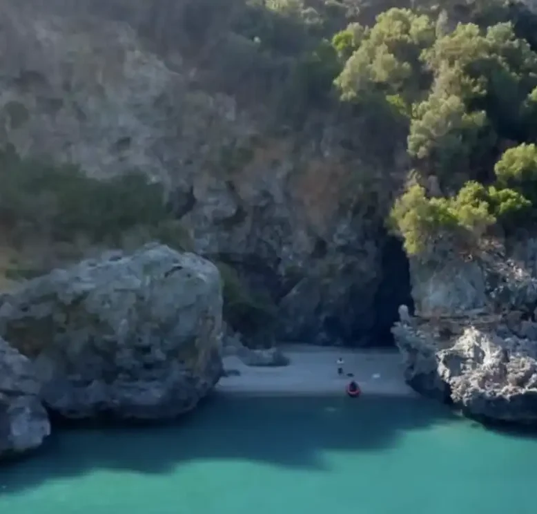 Παραλία Χιλιαδού