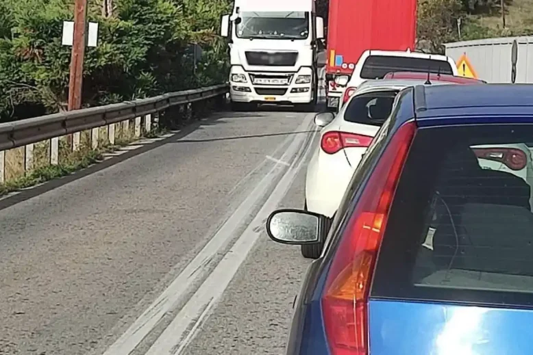 5 λόγοι που αυτός ο δρόμος στην Εύβοια είναι ο χειρότερος