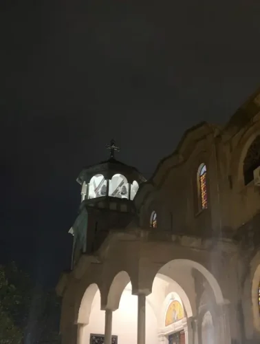 Πότε έχει γιορτή;