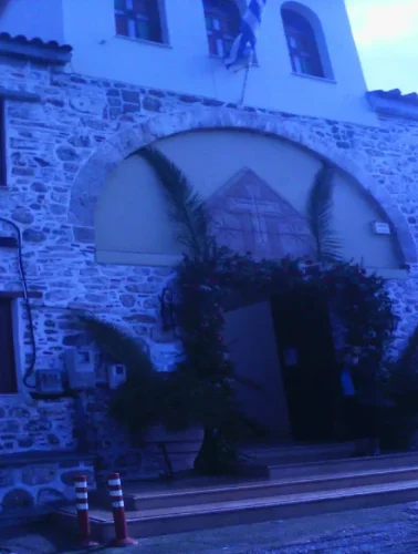 Μοναστήρι στην Εύβοια