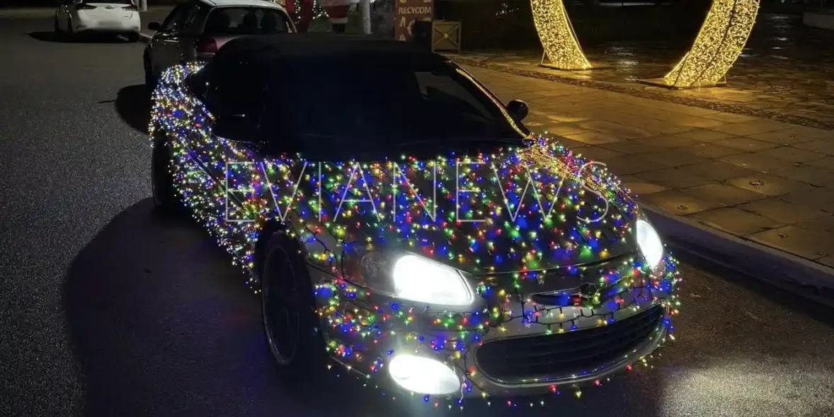 Αυτοκίνητο Χριστούγεννα