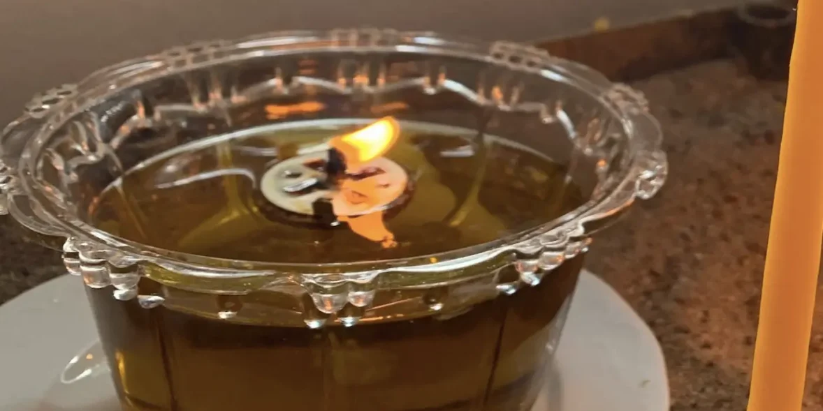 Πότε αγιάζει ο ιερέας τα σπίτια