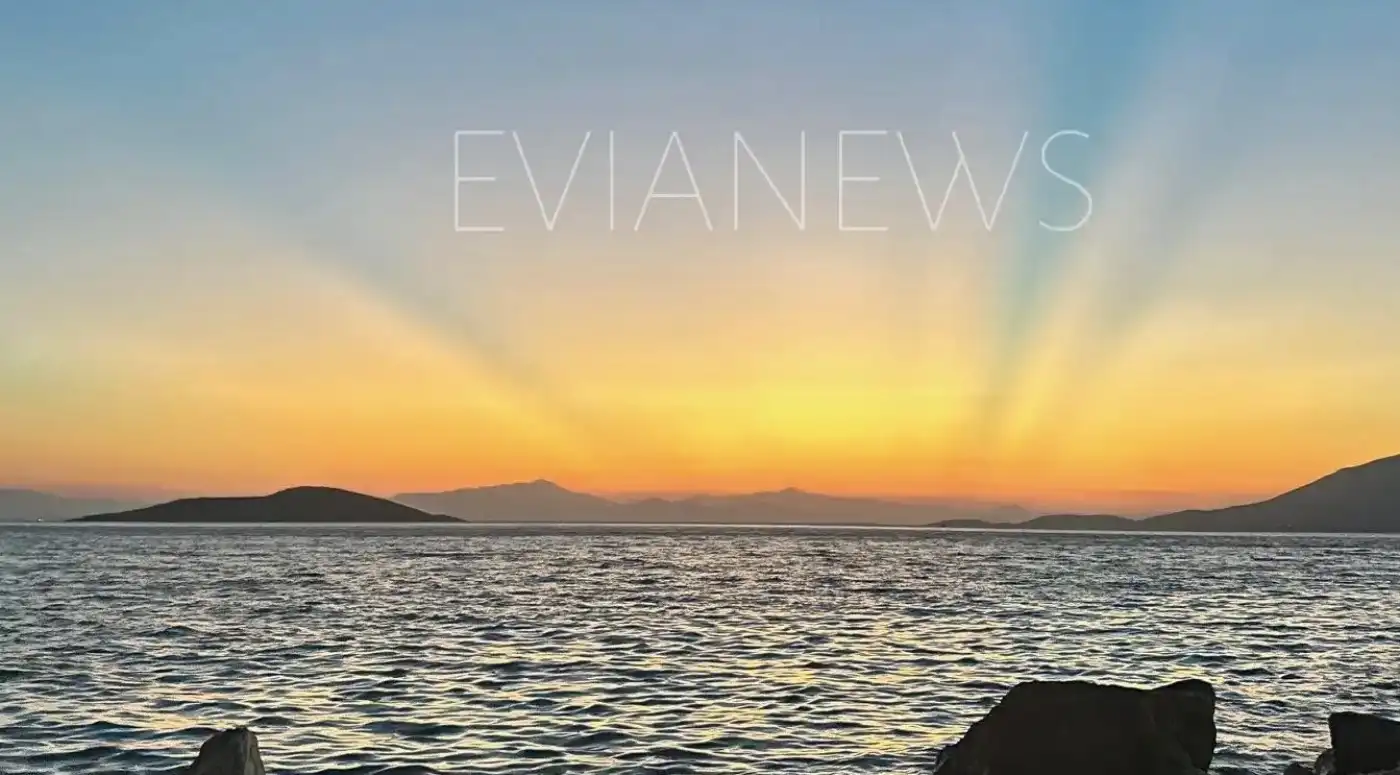 Ανεξήγητο θέαμα στον ουρανό – τι ήταν οι λαμπερές γραμμές στην Εύβοια