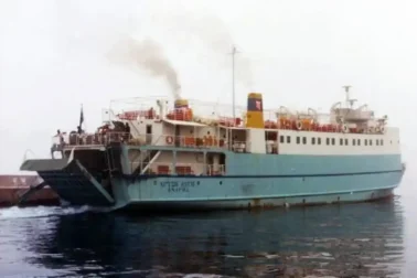Πλοίο που ναυάγησε