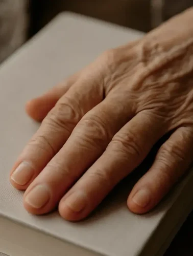 Πότε γιορτάζει η γιαγιά