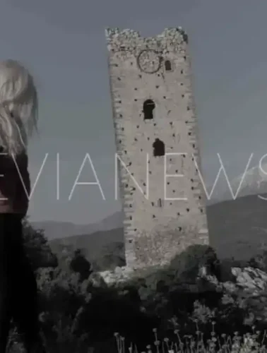 Δίδυμοι πύργοι στην Εύβοια