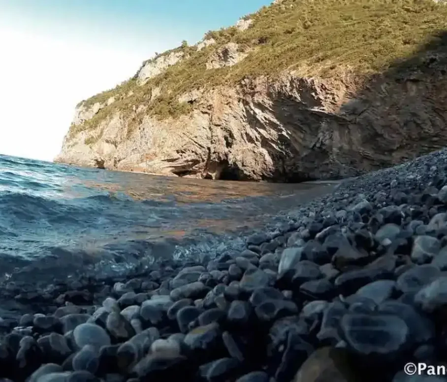 Παραλία στην Εύβοια