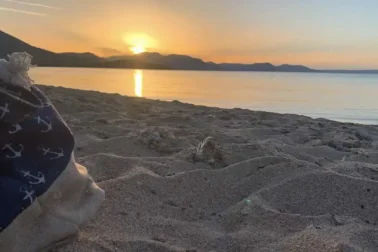 Μπάνιο στη θάλασσα