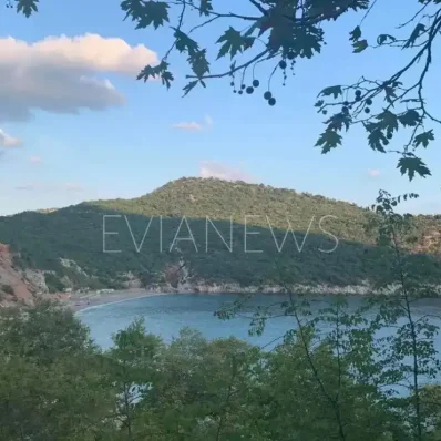 Μια παραλία παράδεισος της Εύβοιας