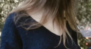 Τον έκρυβε μήνες! Πώς αποκαλύφθηκε η διπλή ζωή της μέσα σε λίγα λεπτά