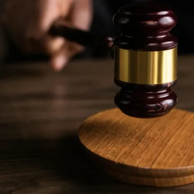 Πότε κλείνουν το καλοκαίρι τα δικαστήρια – Όλες οι επίσημες ημερομηνίες