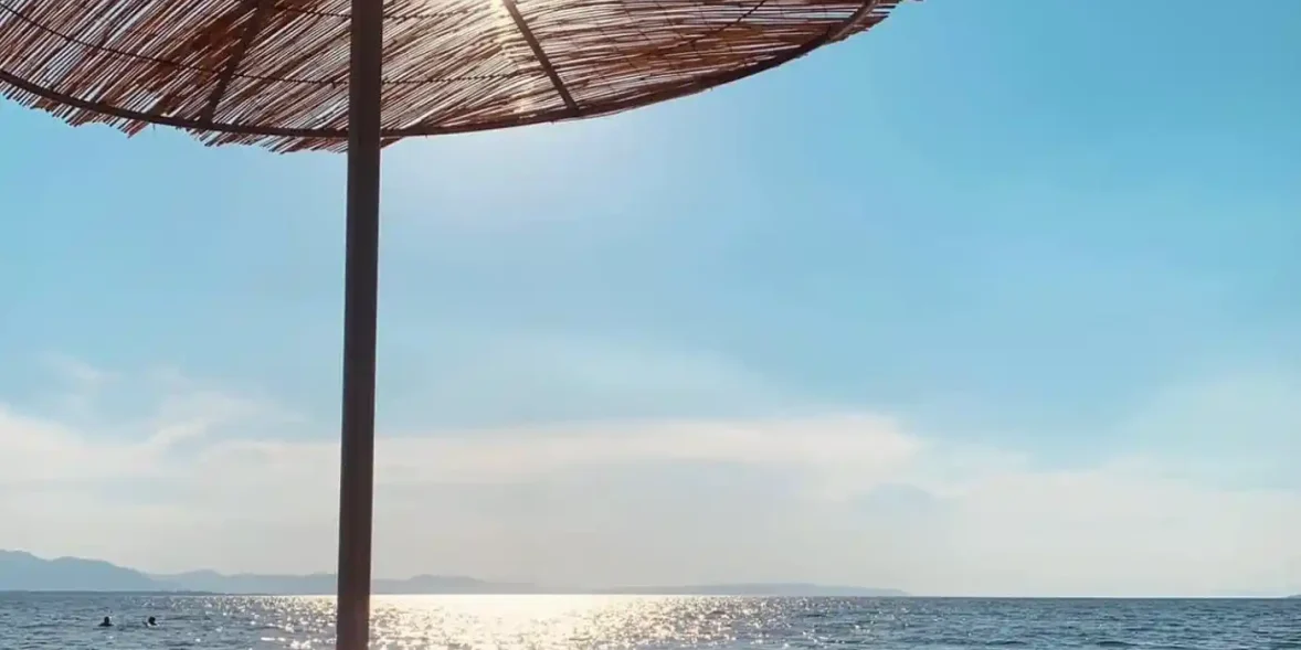 παραλίες
