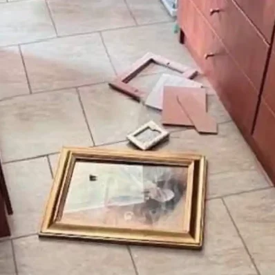 Σπίτι ύστερα από σεισμό