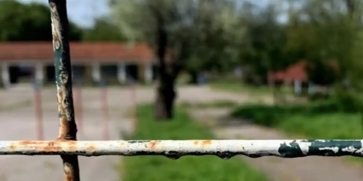 17 Νοέμβρη αργία: Τι θα γίνει με σχολεία, φροντιστήρια και δημόσιο