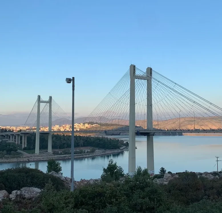 Θα κλείσει η υψηλή γέφυρα της Χαλκίδας!