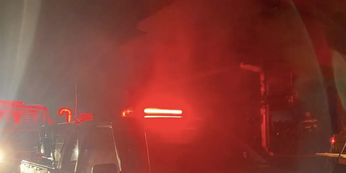 Πυροσβεστικό όχημα